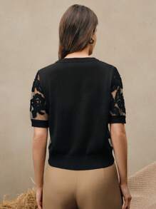 Anewsta 女款秋季花卉网眼圆领短袖针织上衣 女款春季 - 黑色 - 查看 3