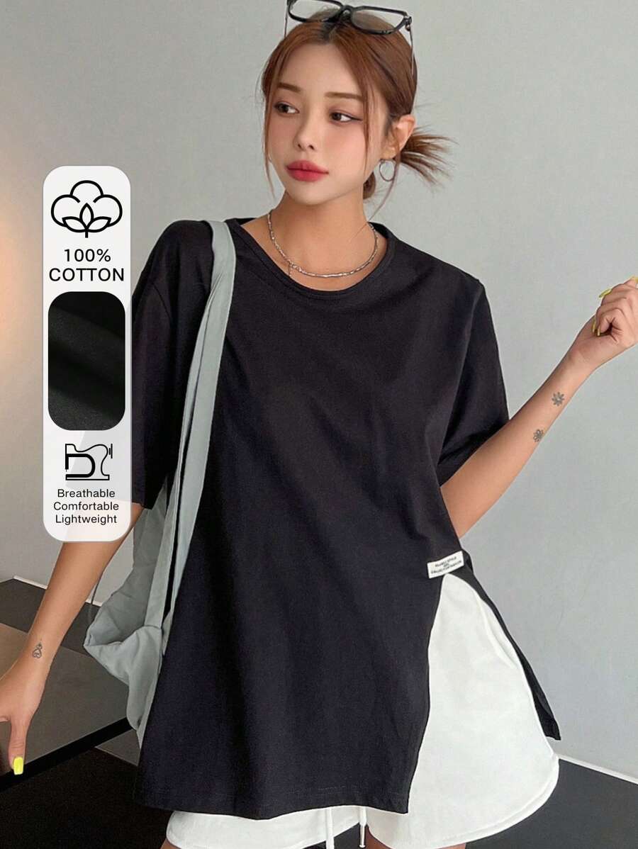 DAZY 字母贴片细节开衩下摆T恤学院风上衣 - 黑色 - 查看 1