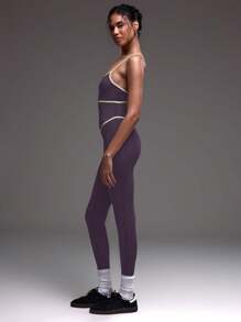 Musera Sport 对比缝线细节吊带修身连体衣 紧身衣、板网球、网球、泡菜球 健身房健身 - 紫色 - 查看 2