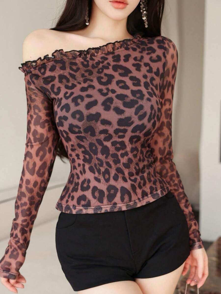 Modelyn 女士性感透明豹纹荷叶边不对称领口长袖衬衫 - 咖啡棕 - 查看 1