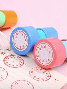 SHEIN 1pc Random Color Clock Stamp Teaching Tools For Kids Learning On Watch Multiple Style Student Teaching Tools Seal For Primary School Supplies Back To School,Back To School,School Supplies