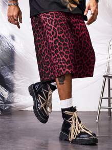 AXEPEAK Men's Oversized Digital Leopard Printed Loose Straight Leg Bermuda Shorts, Suitable For Summer, Streetwear Essential