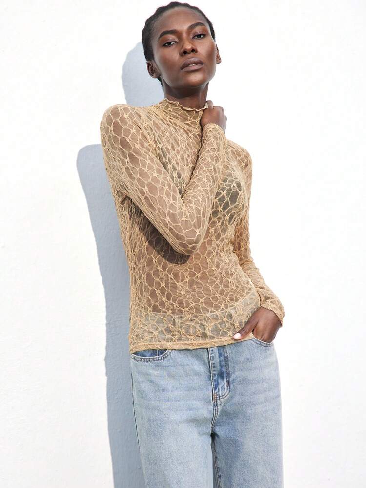 SHEIN Maija Nueva blusa de encaje blanco elegante y moderna para mujer, ideal para fiestas, eventos casuales y salidas en otoño/invierno, verano y Día de San Valentín