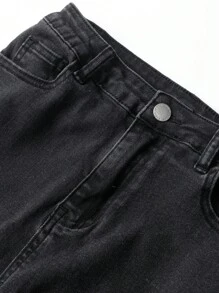 SHEIN Tween Boy Fashion Casual Base Comfortable Soft Cut Out Ripped Frayed And Red Patchwork Design Black Denim Stretch Skinny Jeans For Boy Soft Dailywear And Kids Summer And Spring Clothes