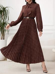 Modelyn Abito lungo con maniche lunghe e plissettato, con stampa all-over, collo a cravatta, vestito maxi da donna per occasioni serali