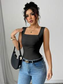 Rafferiza Áo hai dây cổ vuông xếp ly màu trơn thanh lịch cho nữ - màu đen - Xem 3