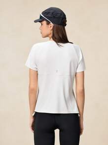 OutZeal 女式清凉防晒侧抽绳褶饰短袖T恤运动上衣徒步T恤 - 白色 - 查看 9