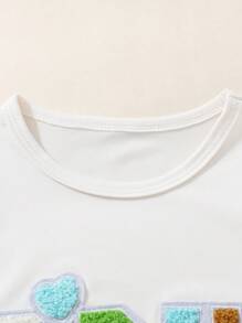 SHEIN Pelele casual y versátil para uso diario con lindo bordado de letras en colores para bebés recién nacidos niños, de material de punto suave, adecuado para sesiones de fotos de celebración de cumpleaños