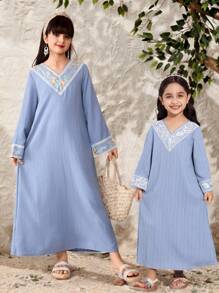 Young Girls Floral Print Light Blue Dress, Textured Fabric, Elegant And Adorable Design For Little Girls - Blue - View 1