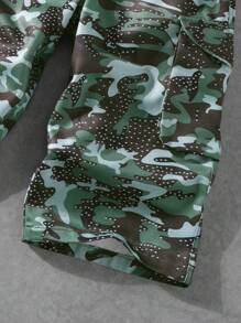 PAVTROS Manfinity Streetrush Men's Drawstring Waist Side Pocket Camo Print Loose Cargo Capri Pants