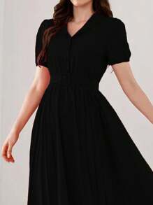 女式 V 领中长连衣裙，纯色，简约时尚的设计，适合夏季 - 黑色 - 查看 4
