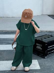 SHEIN Leap Crew 2pcs Kids Young Boys Casual Japanese And Korean Loose Casual Apricot Knit Floral Yarn Pit Stripe Loose T-Shirt Pants Two Pieces Set, Suitable For School, Sports, Vacation, Home And Outdoor, Suitable For Spring And Summer Seasons - Dark Green - View 3