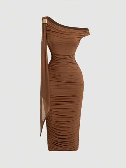 SHEIN MOD 中长款女士纯色不对称领褶皱连衣裙，西式女装，沙滩装，派对装，粉彩色连衣裙，休闲夏装，毕业礼服