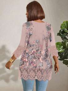 EMERY ROSE Plus Size V-Neck Floral Embroidery Lace Patchwork Elegant T-Shirt Graphic Tees Women Tops - Baby Pink - View 2