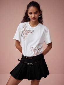 Enchnt 春夏浪漫女士蝴蝶刺绣镂空 T 恤，甜美优雅，适合情人节、节日、甜蜜约会、日常和度假 - 白色 - 查看 2