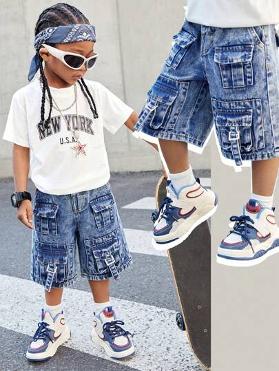 SHEIN SLAYR KIDS Young Boy Summer Street Cool Stonewashed Multiple Pockets Loose Fit Blue Denim Cargo Shorts, Spring/Summer Streetwear And Spring Break