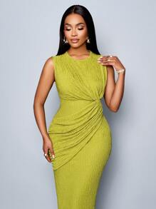 SOLERSUN Women Elegant Solid Twist Front Ruched Bodycon Dress - Green - View 6