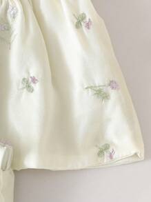 Souflis Souflis Baby/Baby Girl Vintage Style Ditsy Floral Embroidered Halter Top And Shorts Set, Summer