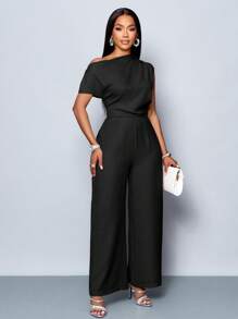 SOLERSUN 四季女装通勤优雅日间外出休闲简约杏色露肩不对称领口肩部褶皱短袖阔腿连体裤 - 黑色 - 查看 4