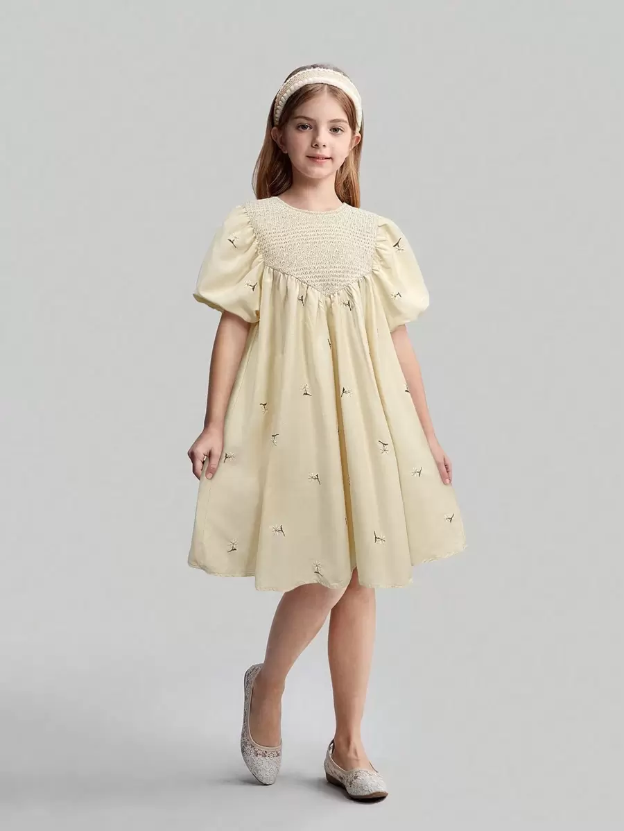 Maija Kids Maija Kids Tween 女童针织刺绣纹理面料泡泡短袖 A 字休闲度假连衣裙 - 米色 - 查看 1