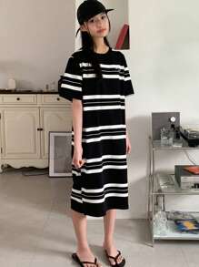 DAZY Tween Girl Letter Striped Round Neck Short Sleeve Casual Long Dress - Black and White - View 2