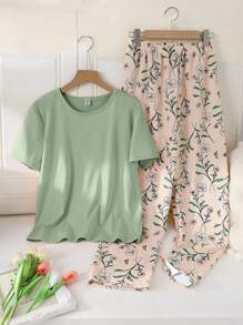 Conjunto de pijama para primavera de 2 piezas para niña preadolescente: top de manga corta de cuello redondo de color verde sólido y pantalones casuales sueltos de punto rosa