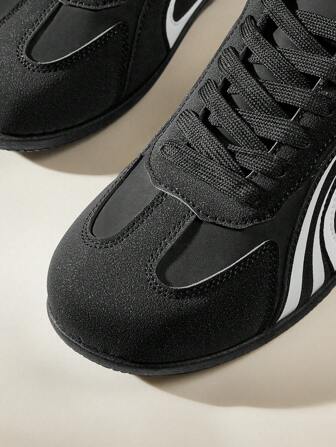 CUCCOO EASI 女士时尚运动鞋，简约实用的多功能收纳袋