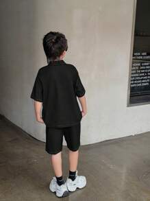 Tween Boy Casual Loose Korean Style Solid Color Letter Print Short Sleeve Polo Shirt With Drawstring Waist Shorts Set, Suitable For Spring/Summer Daily Wear, School, Travel And Sports