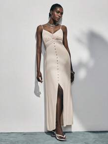 Lumivelle 女式杏色吊带背心、后背纽扣、收腰、前开衩、中长连衣裙，春夏 - 杏色 - 查看 1