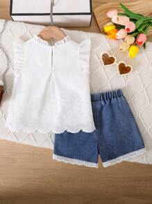 SHEIN Vintaside Kids 2 件套女婴刺绣蕾丝荷叶边衬衫 + 花卉牛仔短裤套装，夏季 - 白色 - 查看 2