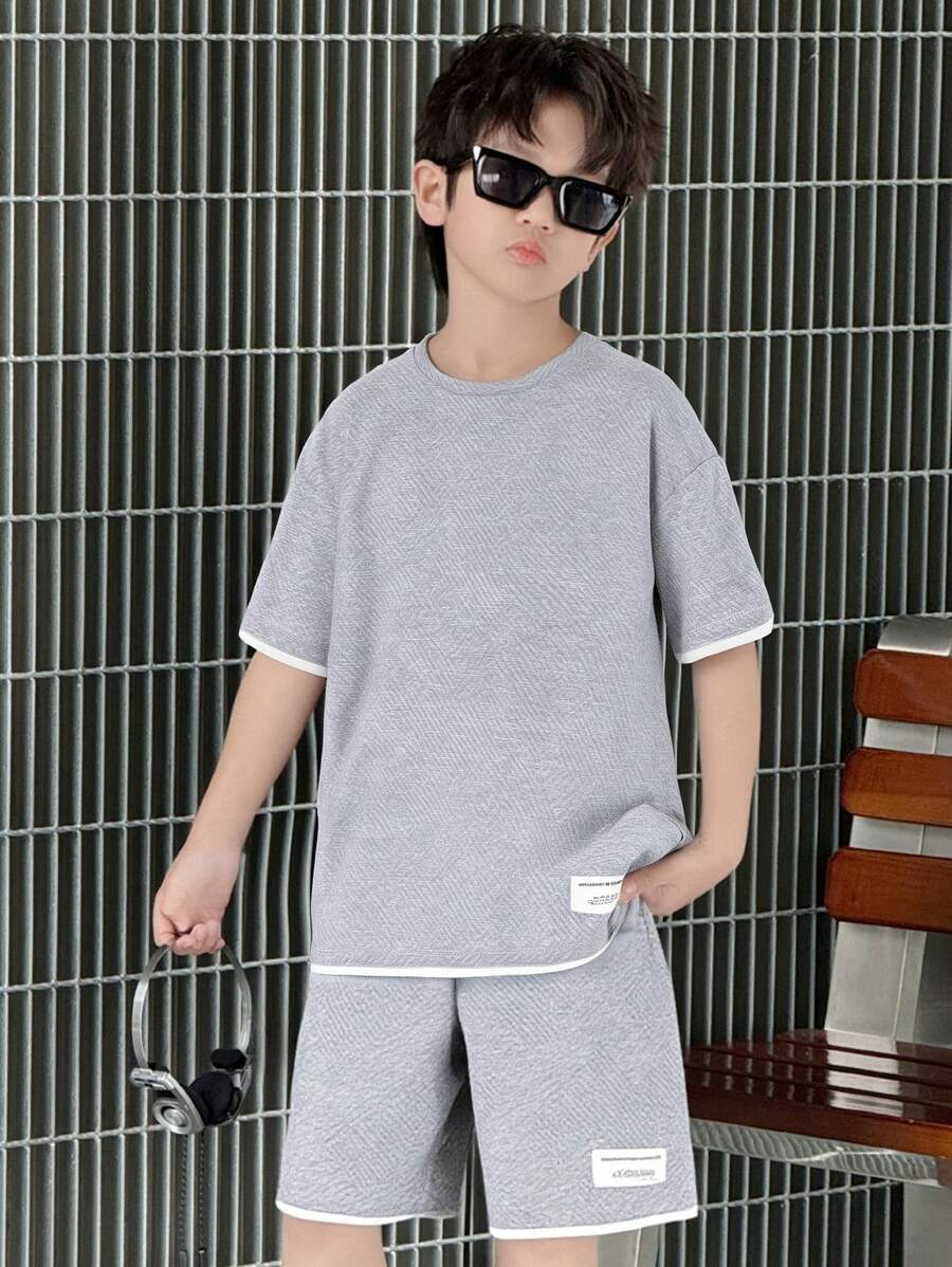 SHEIN Teen Boy Textured Fabric 2 In 1 T-Shirt And Shorts Set - Grey - View 1