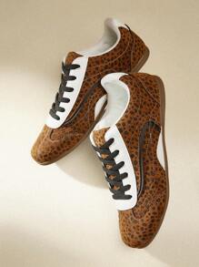 CUCCOO EASI Women's Vintage Low Toe Trainers Casual Sports Shoes, Leopard Print Trainers