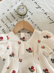 SHEIN LMoss Kids 女婴花卉印花短袖上衣和松紧腰裤套装（夏季） - 玫紅色 - 查看 6