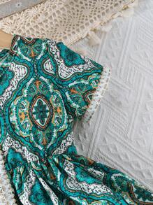 Vestido de verano informal para bebé niña con vuelos, media abertura y estampado floral, cómodo y apropiado para uso al aire libre/vacaciones - Verde - Ver 4