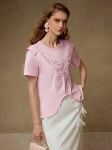 MOTF PREMIUM EMBROIDERY FAUX PEARL T-SHIRT