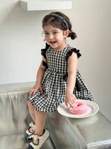 SHEIN LMoss Kids 女婴夏季可爱黑白格子蝴蝶结装饰连衣裙