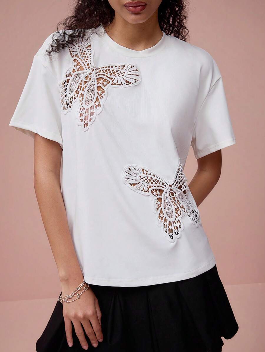 Enchnt 春夏浪漫女士蝴蝶刺绣镂空 T 恤，甜美优雅，适合情人节、节日、甜蜜约会、日常和度假 - 白色 - 查看 1
