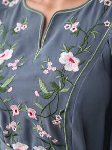 Al Najma 女士春夏休闲花卉刺绣缺口领灯笼袖长裙长款女装 - 藍色 - 查看 7