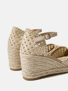 Styleloop Women's Solid Color Patchwork Hollow-Out Casual Platform Slip-On Loafers - Apricot - View 4