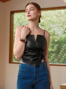 SHEIN ChicEase Áo hai dây cổ chữ V bằng da PU không đối xứng phía trước dành cho nữ - màu đen - Xem 4