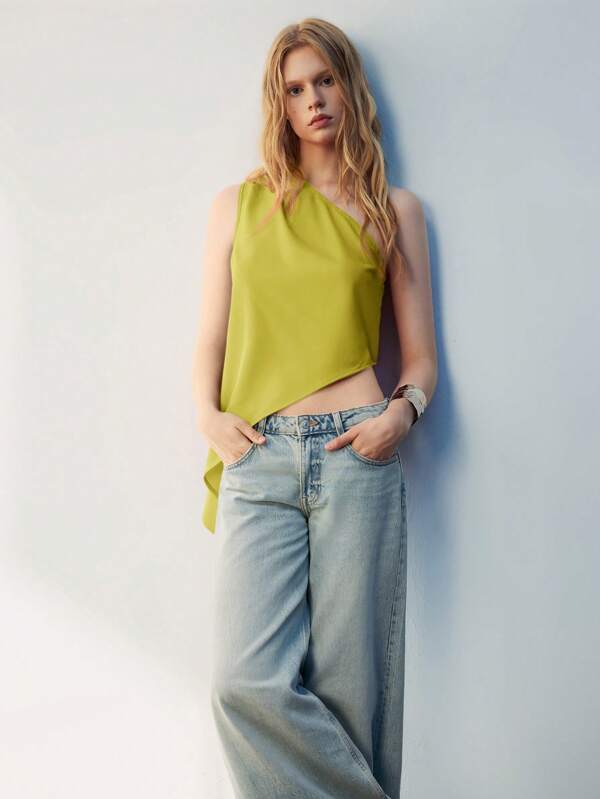 Maija Blusa casual de verano para mujer con volantes asimétricos y sin mangas en color verde salvia, ropa casual de oficina