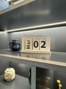 SHEIN 1 pièce Calendrier de bureau en bois simple, accessoire photo décoratif pour la maison, le bureau, la chambre d'étudiant, rentrée scolaire, fournitures scolaires
