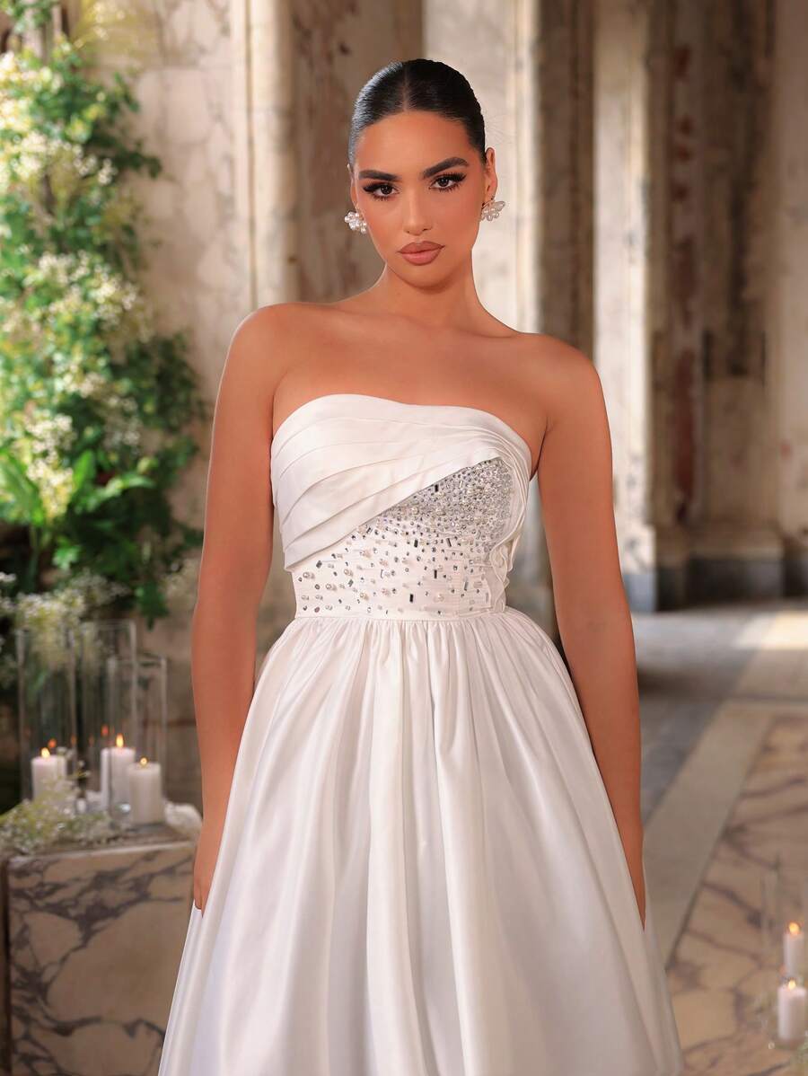 Glamrae 优雅奢华缎面荷叶边长裙，配珍珠和水钻设计，适合婚礼、单身派对、度假 - 米色 - 查看 1