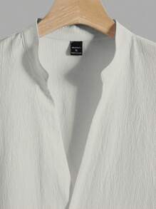 Manfinity Homme Men's Casual Versatile Solid Color Shirt