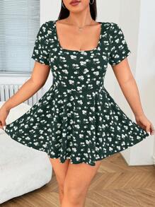 SHEIN EZwear Plus Size Women Ditsy Floral Printed Romper With Built-In Shorts And Pockets, Spring/Summer - Dark Green - View 3