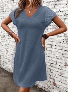 SHEIN LUNE Women's Solid Color V-Neck Lace Short Sleeve Straight Casual Midi Dress