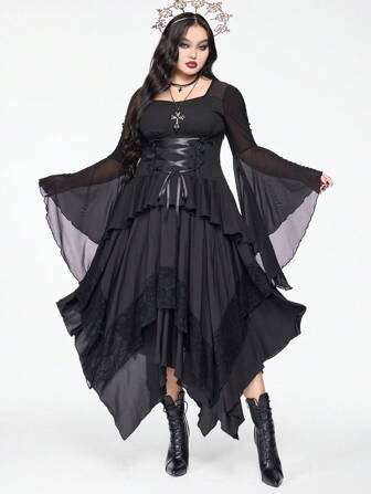 Goth Camiseta ajustada de talla grande con diseño de mangas acampanadas con cordón, estilo romántico y transparente gótico