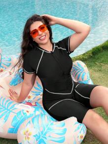 Plus Size Color Block Contrast Line Design Loose Casual Shorts, Sporty Surf Style - Black and White - View 1