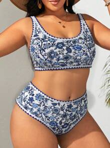 SHEIN Swim Curve 2 件大码女式花朵印花蓝色陶瓷风格细肩带分体泳衣套装，休闲度假