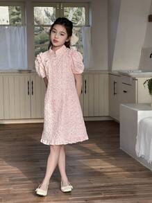 SHEIN Tween Girl' 优雅中国风中式立领灯笼袖中国红旗袍连衣裙 - 粉色 - 查看 5